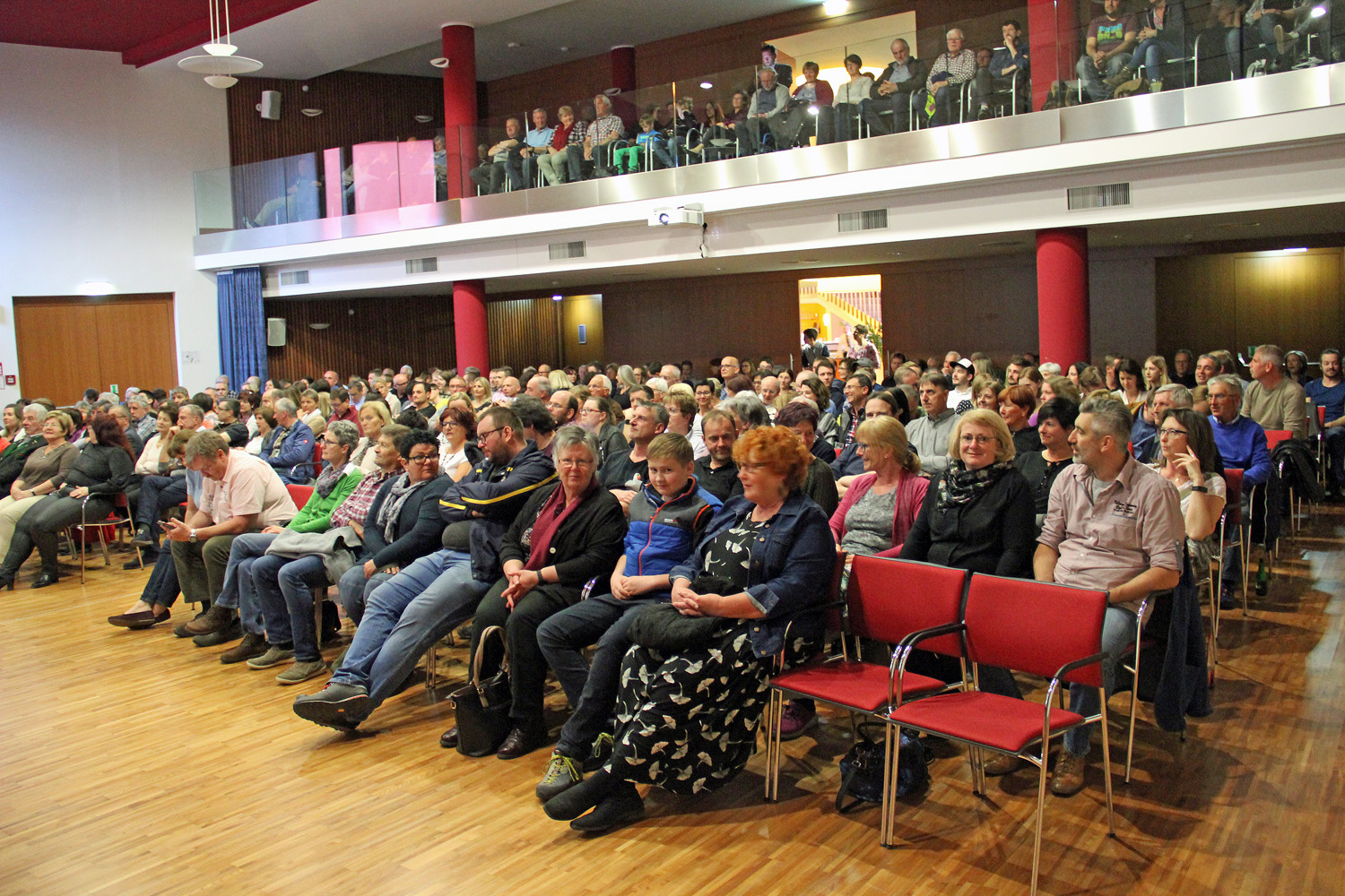 Gruber voller Saal