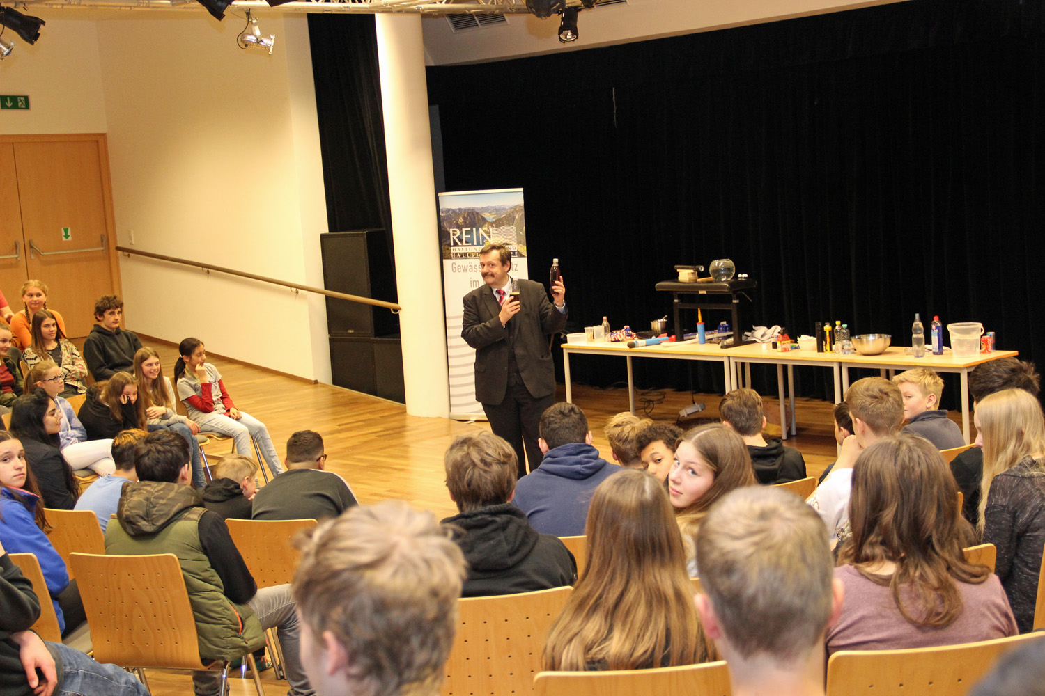 Gruber in Schule